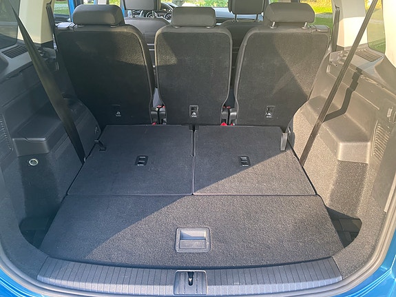 Volkswagen Touran 15 of 30