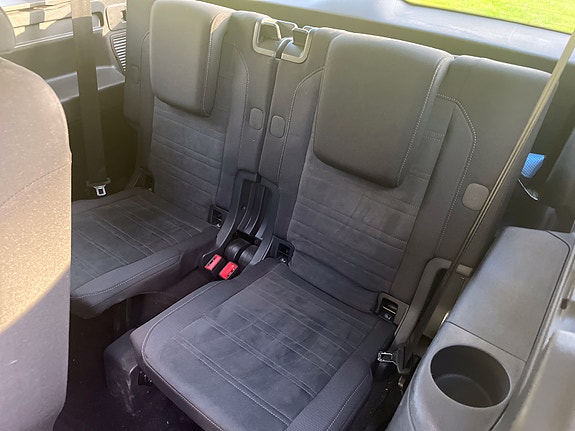 Volkswagen Touran 13 of 30