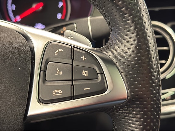Mercedes-Benz GLC350 e 19 of 30