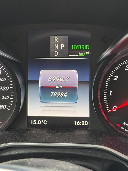 Mercedes-Benz GLC350 e 9 of 30