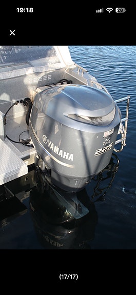 Buster Magnum 2012 – Yamaha F225 V6 – ca. 300 timer – henger 8 of 10