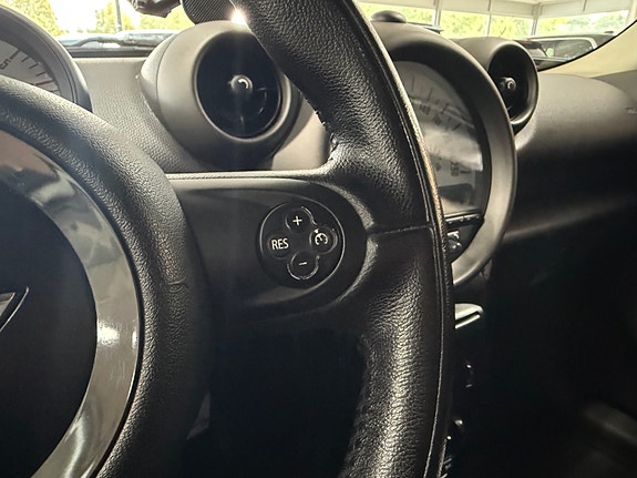 MINI Countryman-Serie 18 of 25