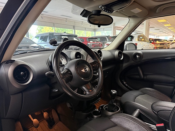 MINI Countryman-Serie 16 of 25