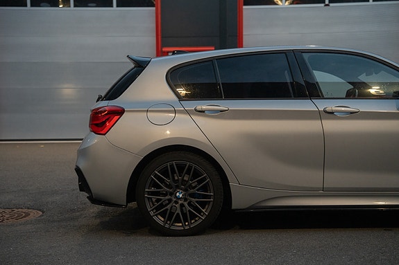 BMW 120d 5 of 21