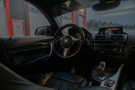 BMW 120d 16 of 21