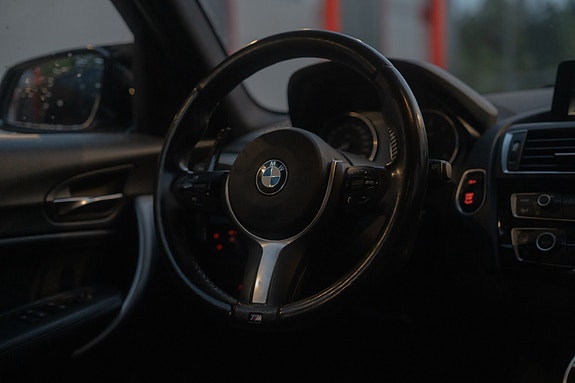 BMW 120d 17 of 21