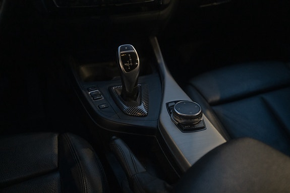 BMW 120d 19 of 21