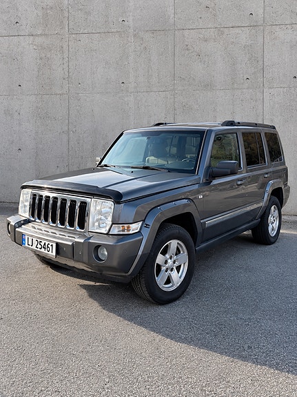 Jeep Commander 2 of 6