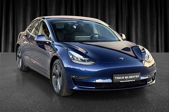 Tesla Model 3 11 of 24