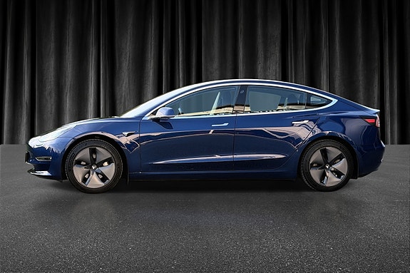 Tesla Model 3 6 of 24