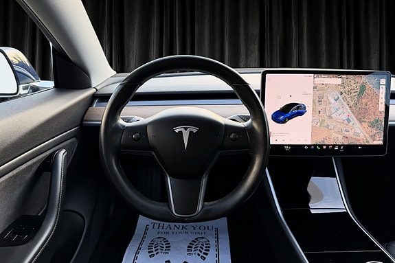 Tesla Model 3 18 of 24
