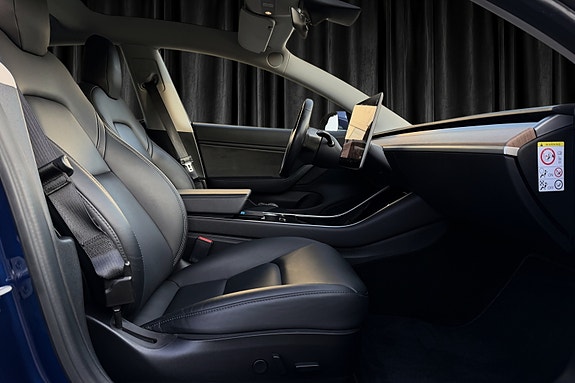 Tesla Model 3 23 of 24