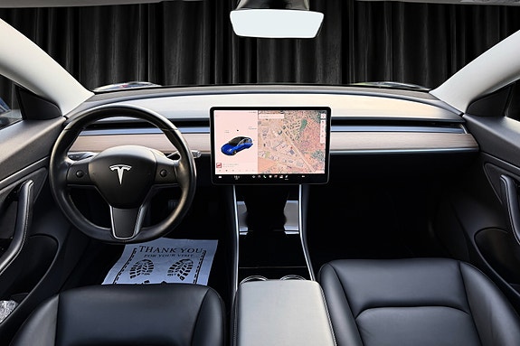 Tesla Model 3 16 of 24