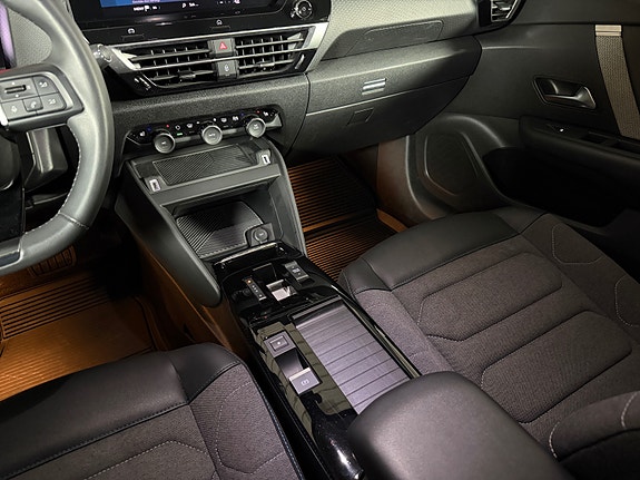 Citroen E-C4 17 of 30