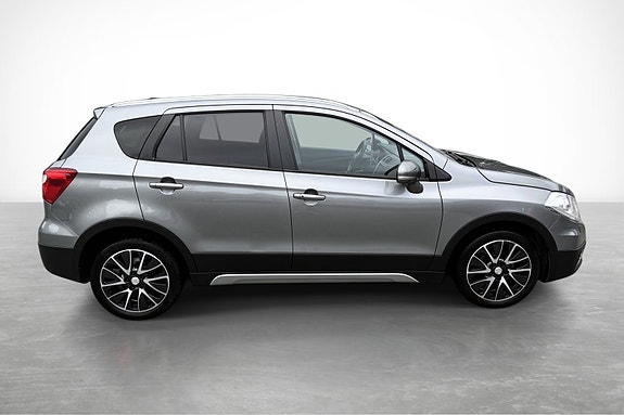 Suzuki SX4 S-Cross 4 of 17