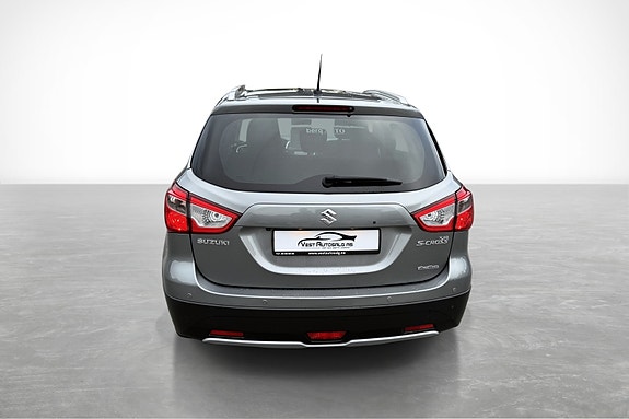 Suzuki SX4 S-Cross 6 of 17