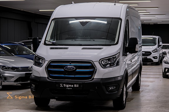 Ford Transit 4 of 30