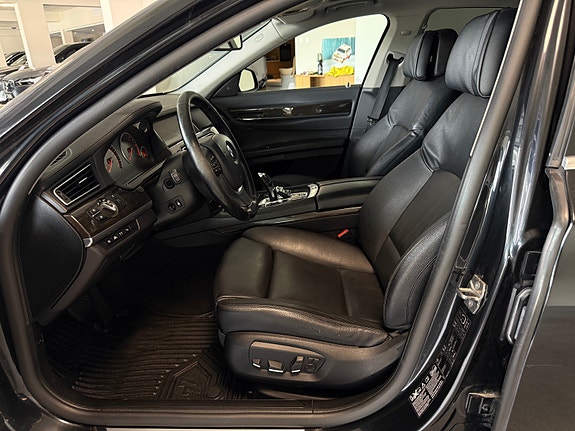 BMW 730d 13 of 30