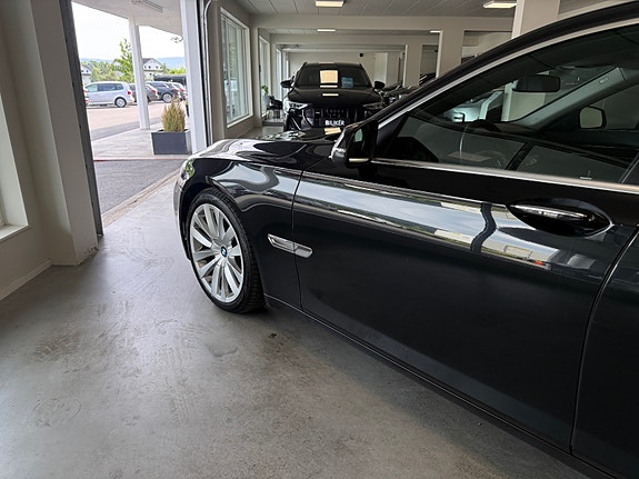 BMW 730d 11 of 30