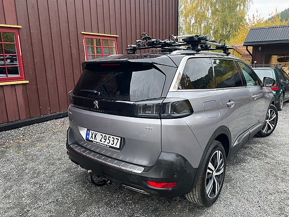 Peugeot 5008 5 of 18