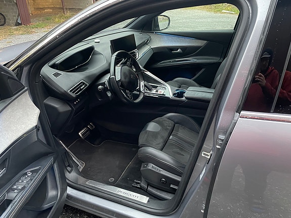 Peugeot 5008 9 of 18