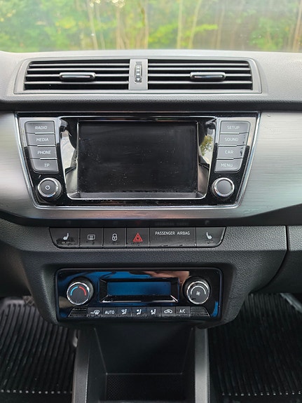 Skoda Fabia 8 of 12