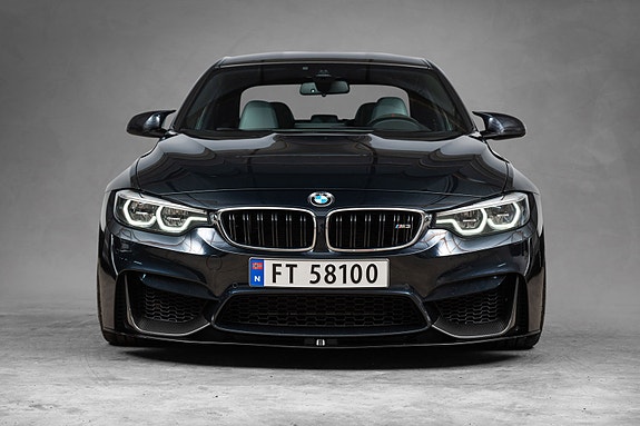 BMW M3 4 of 30