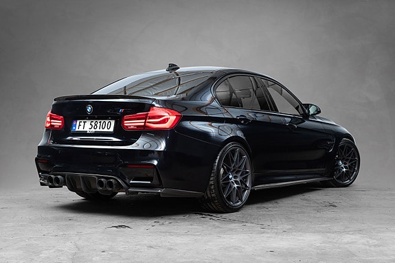 BMW M3 3 of 30