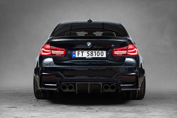 BMW M3 5 of 30