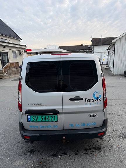 Ford Transit Connect 6 of 16