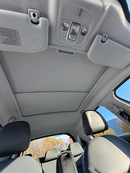 Peugeot 208 23 of 30