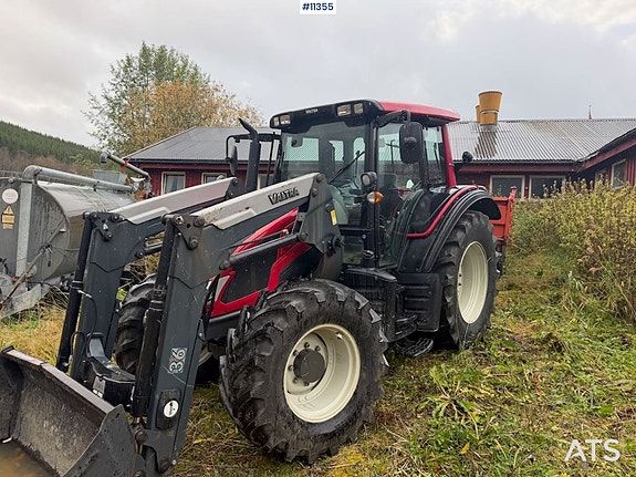 Valtra N 103 traktor m/ frontlaster – Se timer. SE VIDEO. 2 of 30
