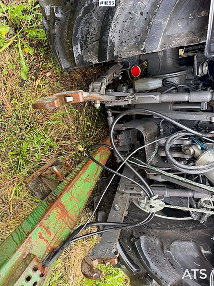 Valtra N 103 traktor m/ frontlaster – Se timer. SE VIDEO. 29 of 30