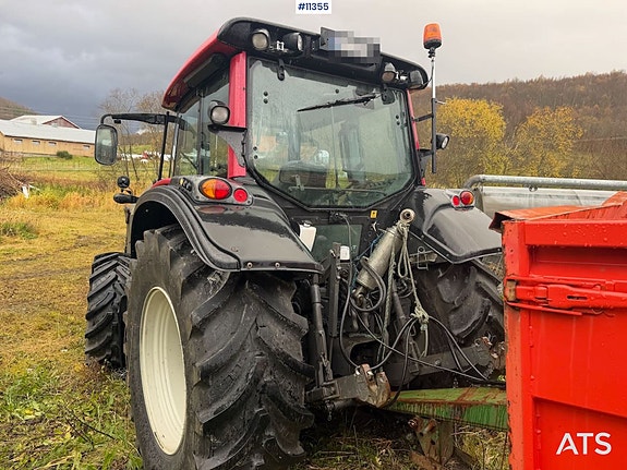 Valtra N 103 traktor m/ frontlaster – Se timer. SE VIDEO. 6 of 30