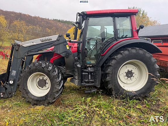 Valtra N 103 traktor m/ frontlaster – Se timer. SE VIDEO. 7 of 30