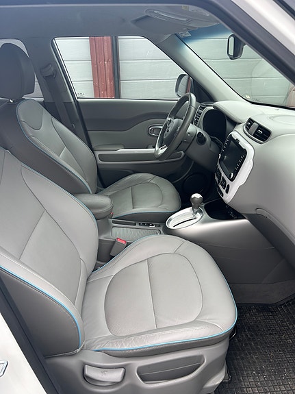 Kia Soul 7 of 12