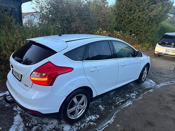 Ford Focus 4 of 14