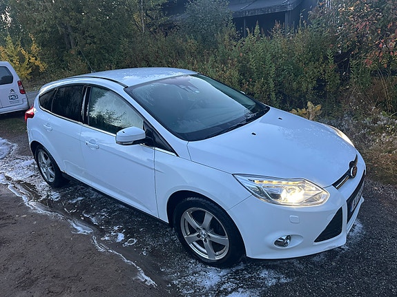 Ford Focus 5 of 14