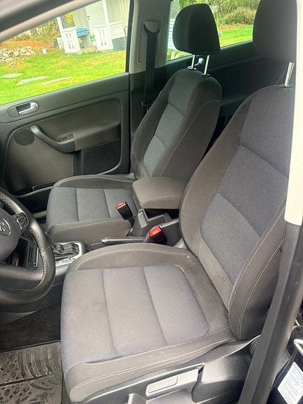 Volkswagen Golf Plus 9 of 23