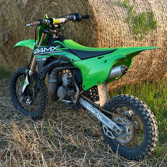 Kawasaki Kx 85 3 of 6