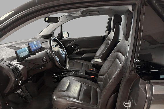 BMW i3 9 of 25