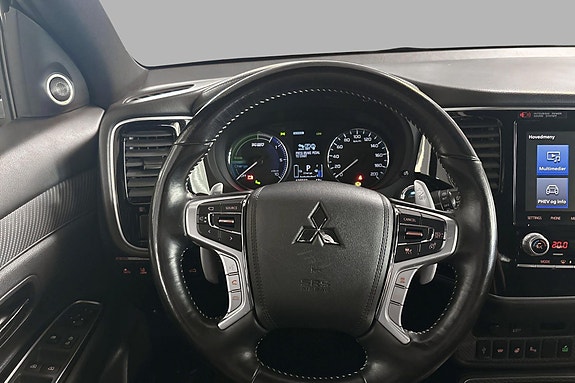 Mitsubishi Outlander 12 of 22