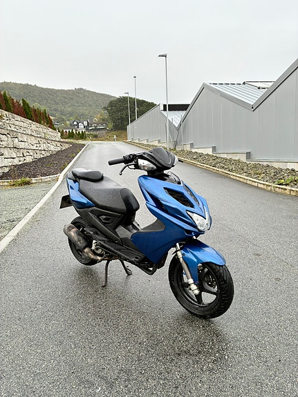 Yamaha 50 Aerox 5 of 6