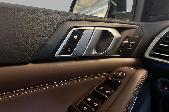 BMW X5 22 of 30