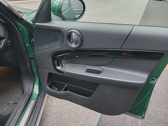 MINI Countryman Cooper SE 28 of 30
