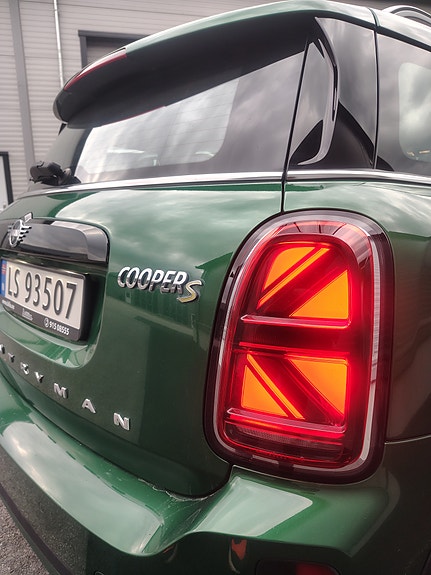 MINI Countryman Cooper SE 25 of 30