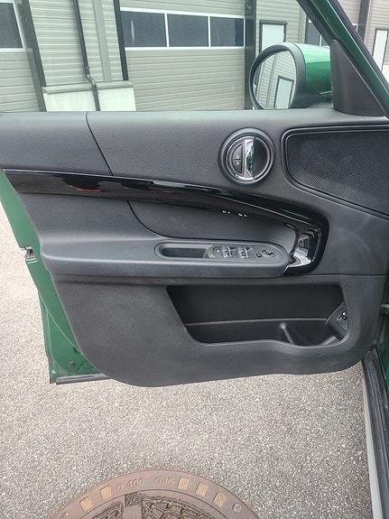 MINI Countryman Cooper SE 19 of 30