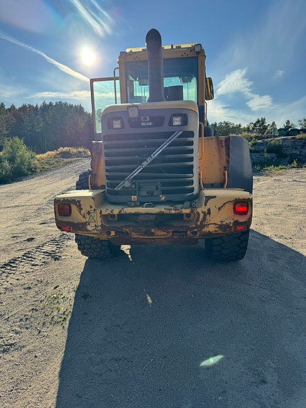 Volvo L70 7 of 13