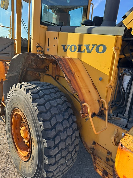 Volvo L70 10 of 13