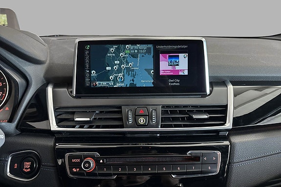 BMW 218i 18 of 26